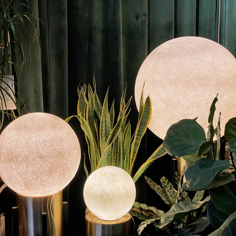 Nordic Creative Interior Resin Fiber Art Moon Floor Lamp