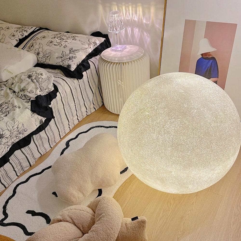 Nordic Creative Interior Resin Fiber Art Moon Floor Lamp