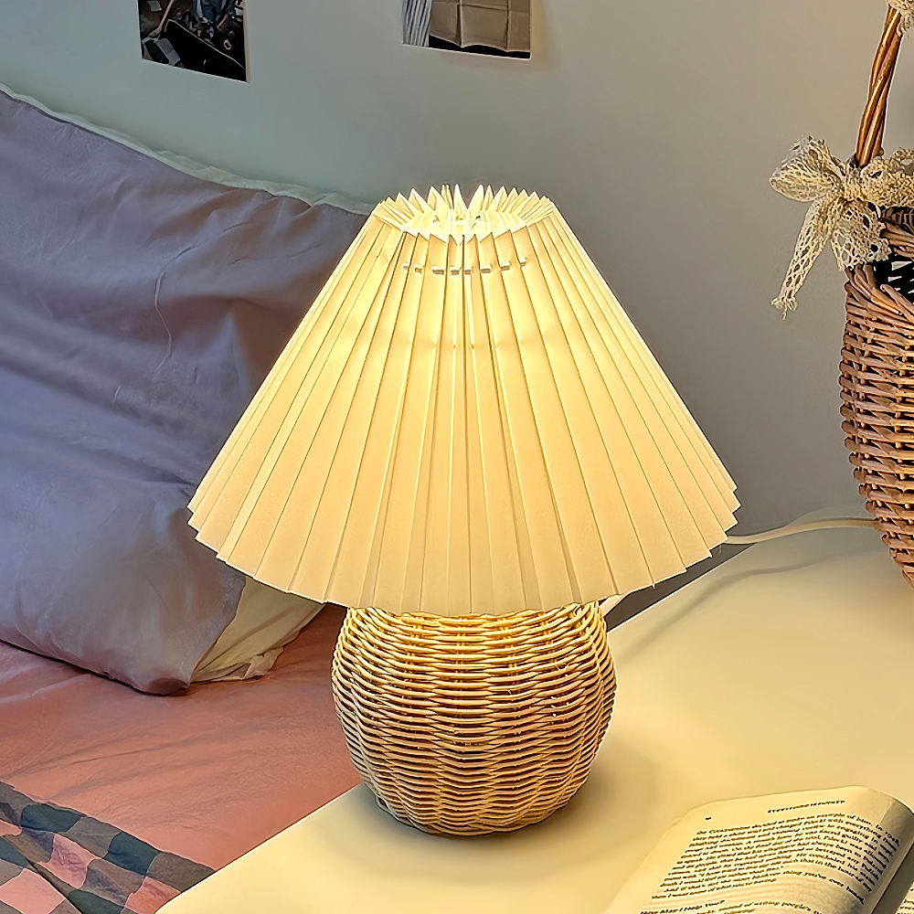 Nordic Style Retro Fabric Pleated Lampshade Rattan Woven Small Table Lamp