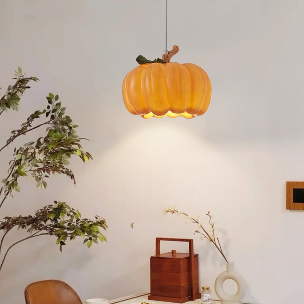 Retro creative resin pumpkin chandelier suitable for foyer bar and restaurant