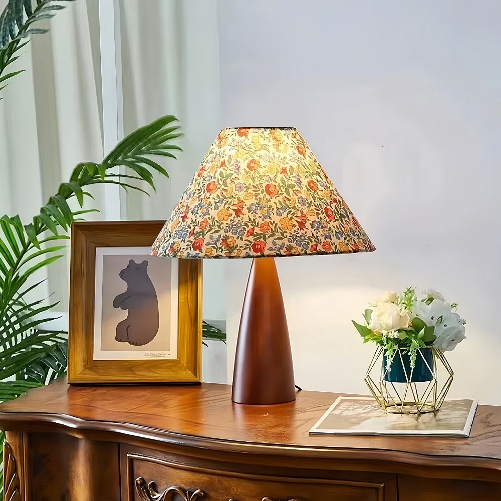 Wabi Sabi Style Retro Solid Wood Fabric High-End Desk Lamp