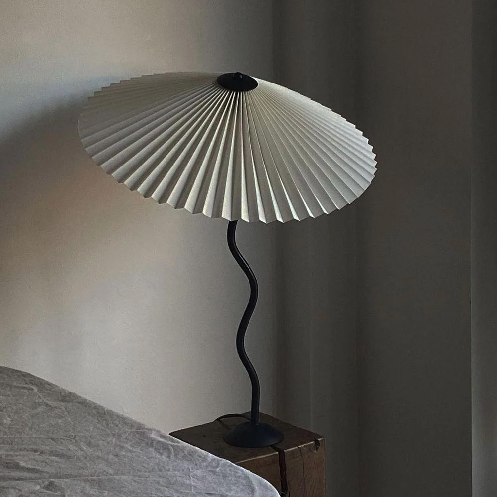 Modern Squiggle Table Lamp Pleated Umbrella Desk Lamp
