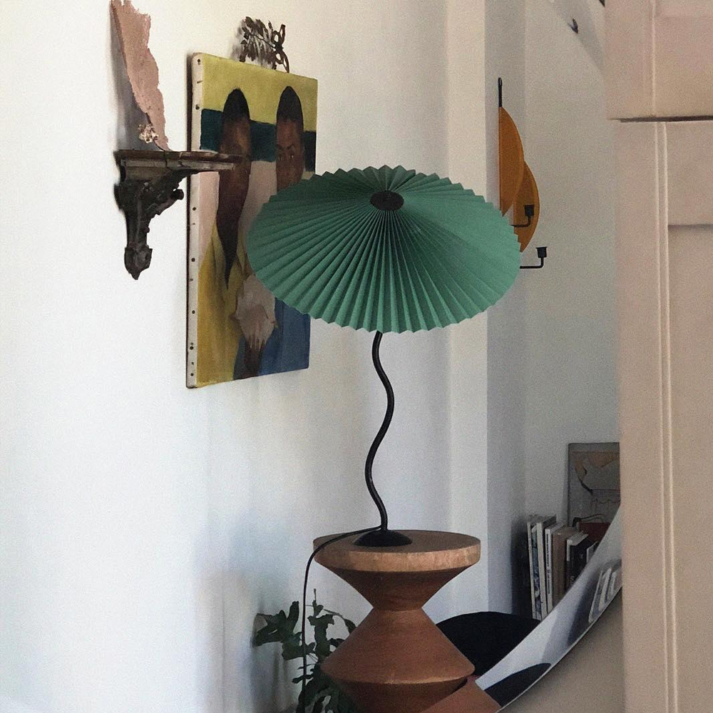 Modern Squiggle Table Lamp Pleated Umbrella Desk Lamp