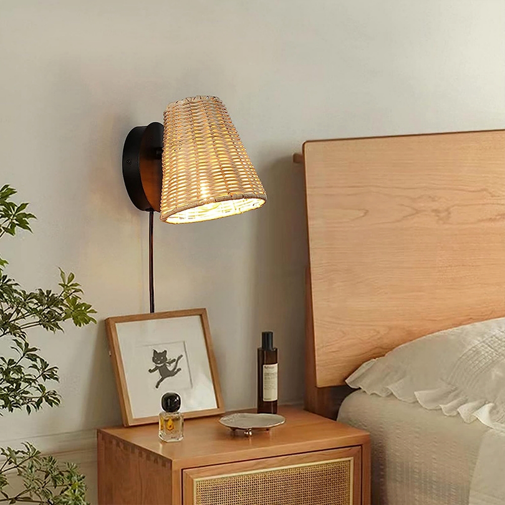 Japanese Style Simple Rattan Woven Bedside Wall Lamp