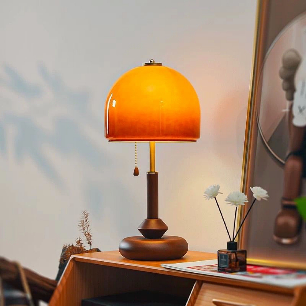Vintage Glass-Decorated Solid Wood Sunset Table Lamp