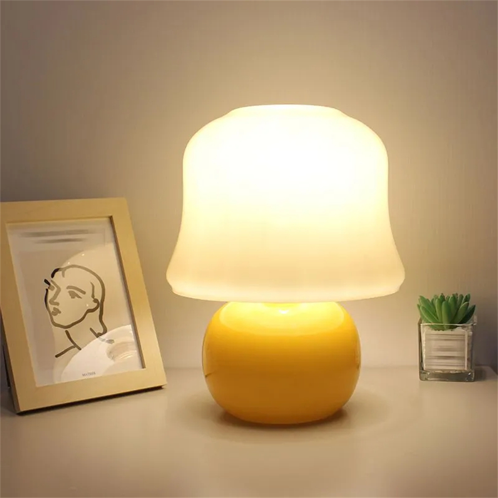 French Cream Mushroom Lamp Creative Decorative Table Lamp For Bedroom