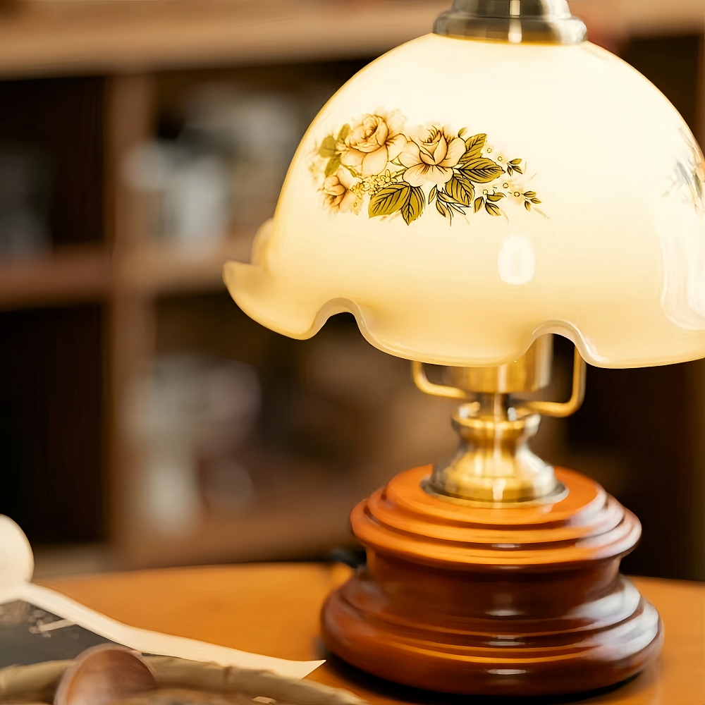 Vintage French Style Floral Glass Table Lamp Solid Wood Bedside Lamp