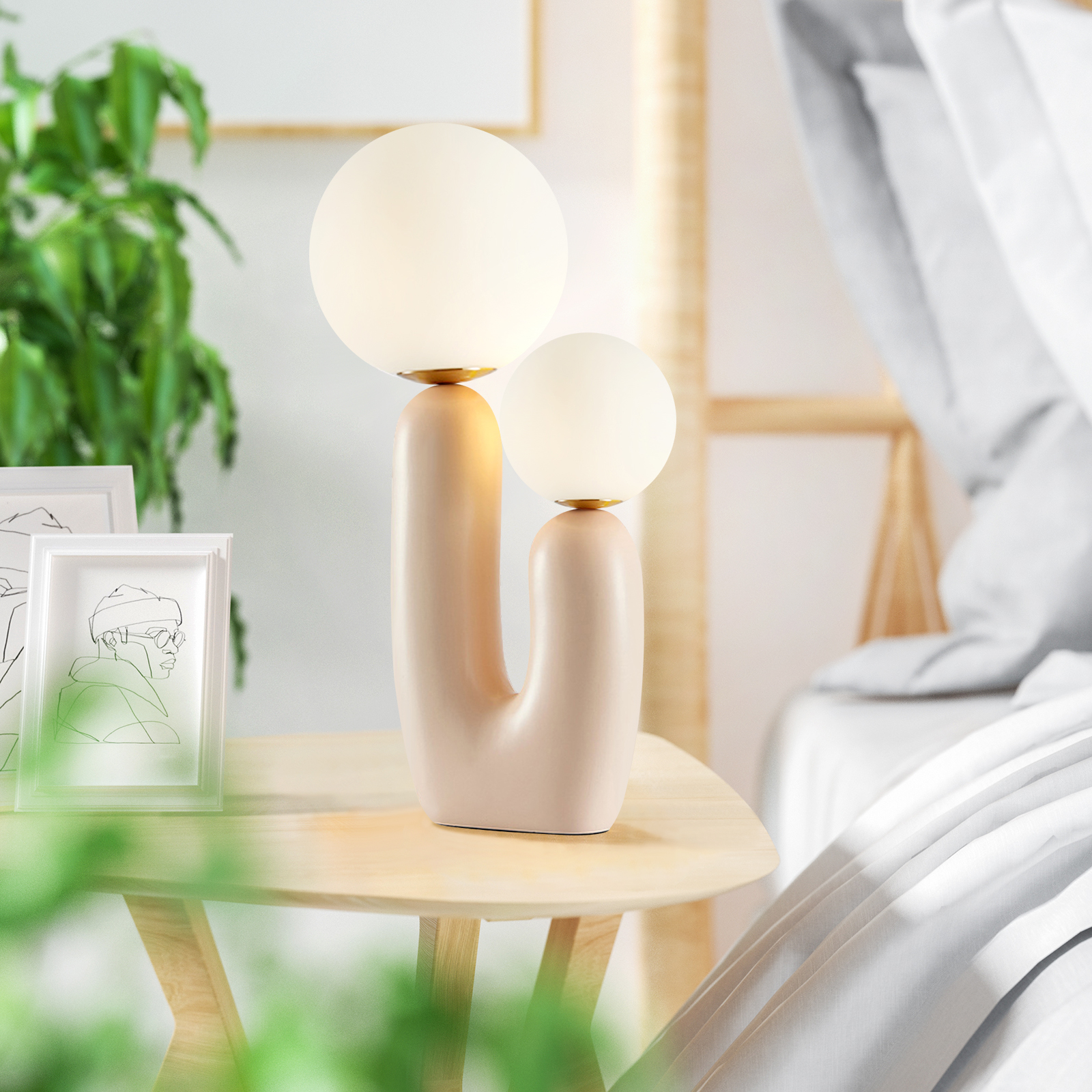 Nordic Green Table Lamp Danish Resin Bedside Lamp for Bedroom