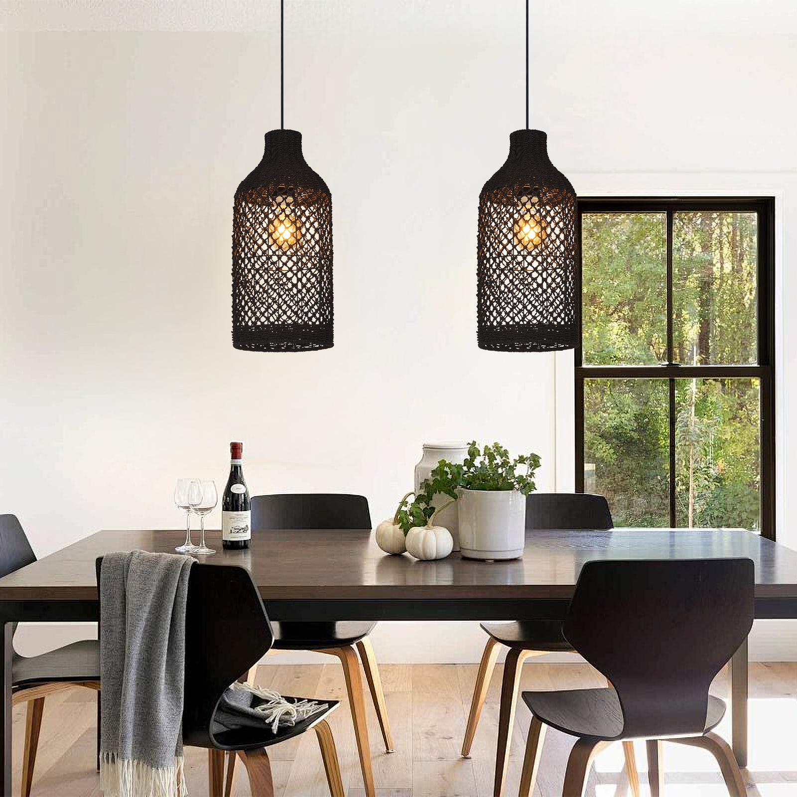 Southeast Asian Style Woven Seaweed Pendant Lamp With Retro Lampshade