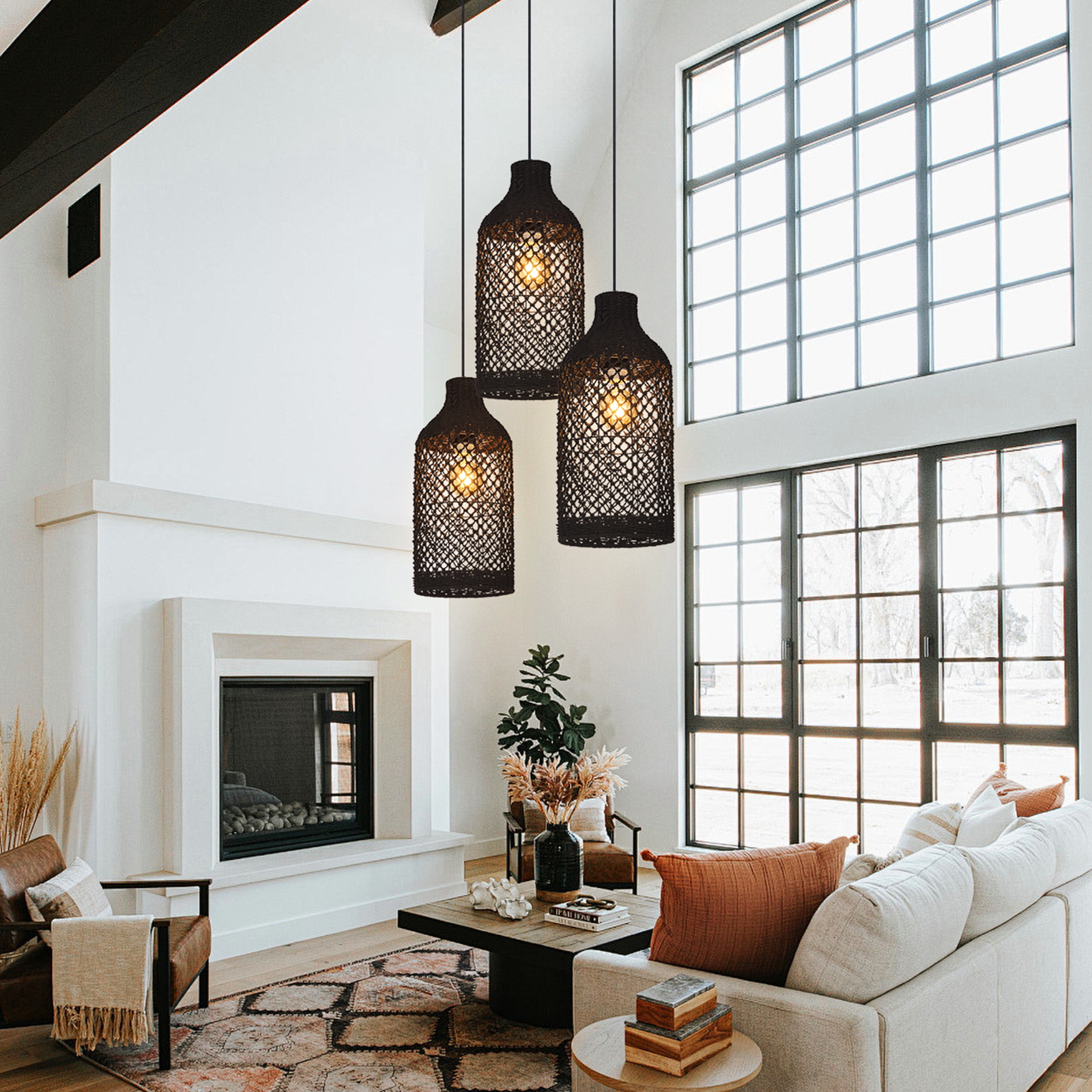 Southeast Asian Style Woven Seaweed Pendant Lamp With Retro Lampshade