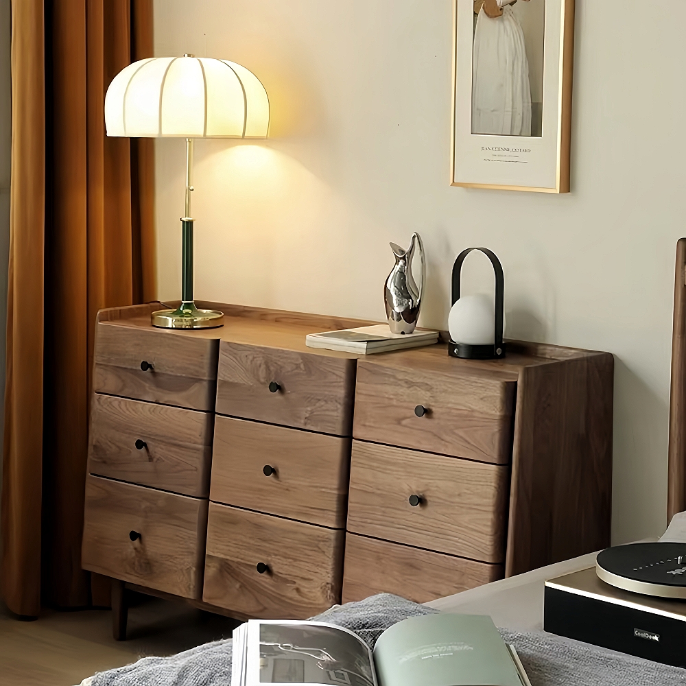 Mid Century Modern Table Lamp With Green Base