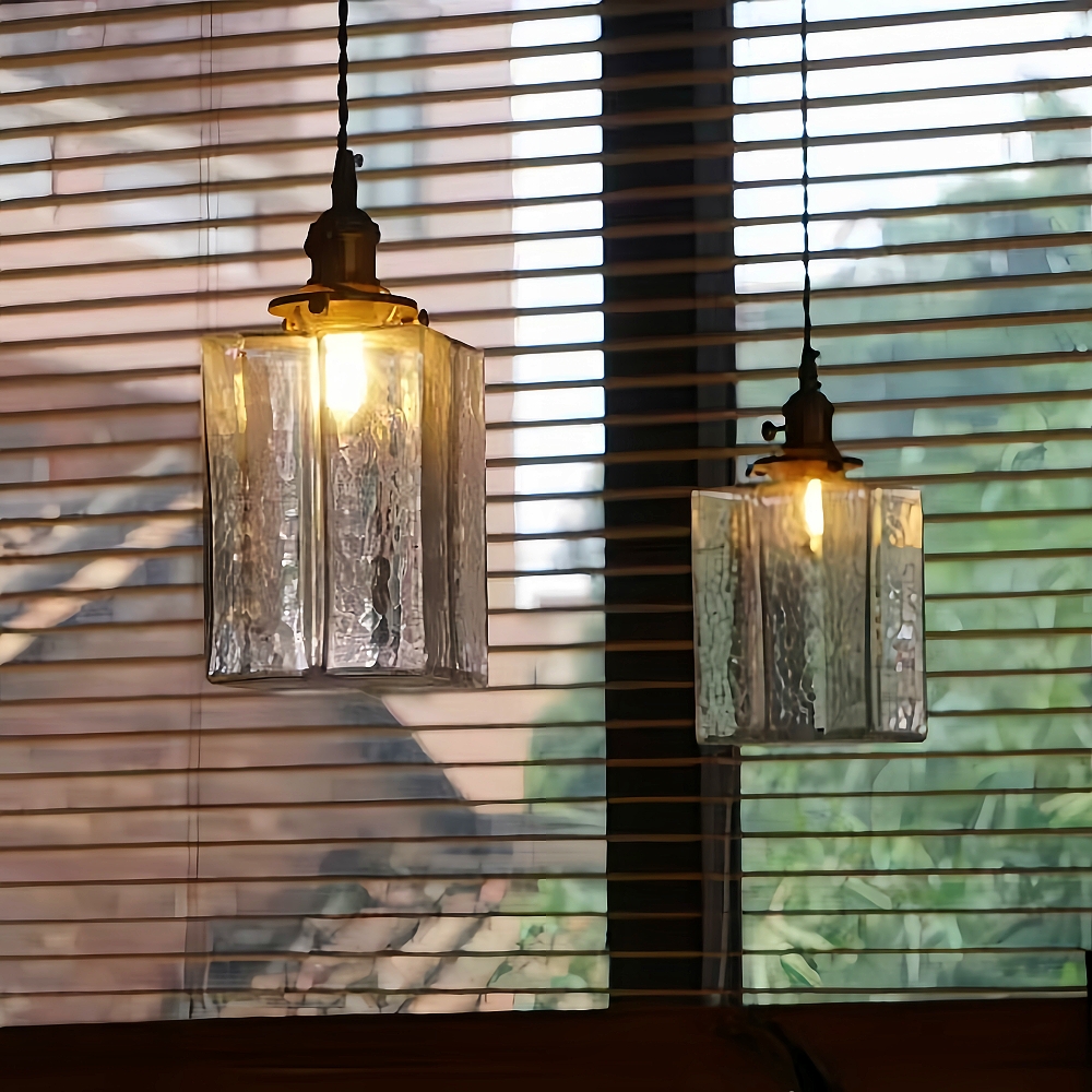 Classical Retro Brass Art Glass Chandelier Suitable For Coffee Shops Study Rooms And Foyers