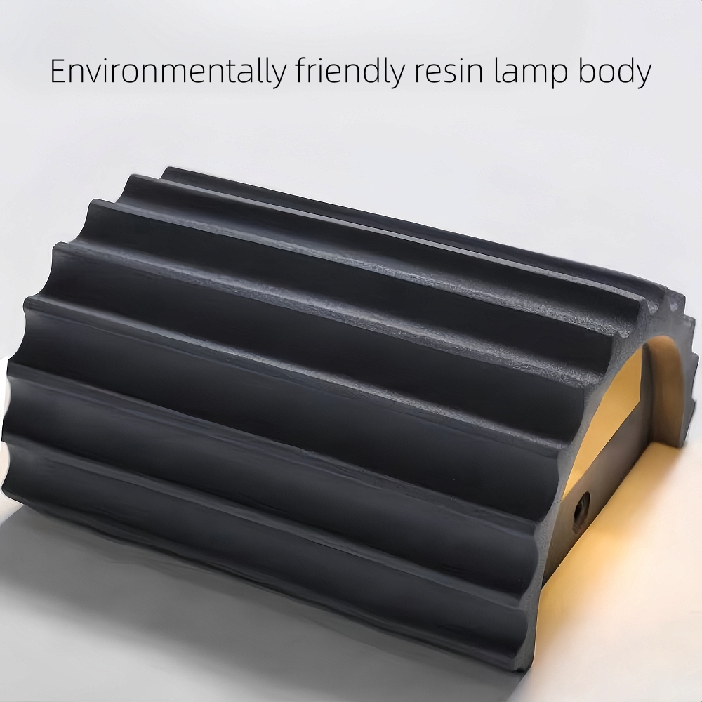 Nordic Style Personalized Creative Macaron Resin Wall Lamp