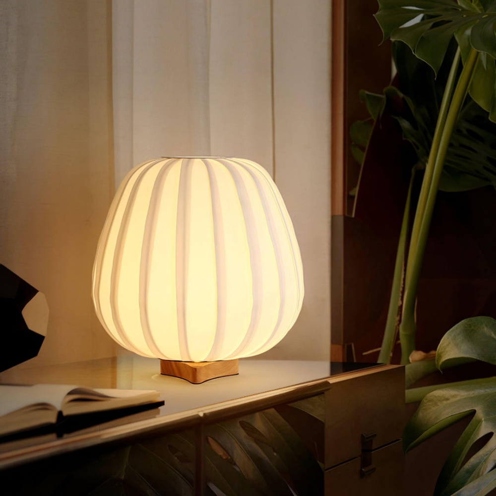 Modern Minimalist Solid Wood & Fabric Table Lamp