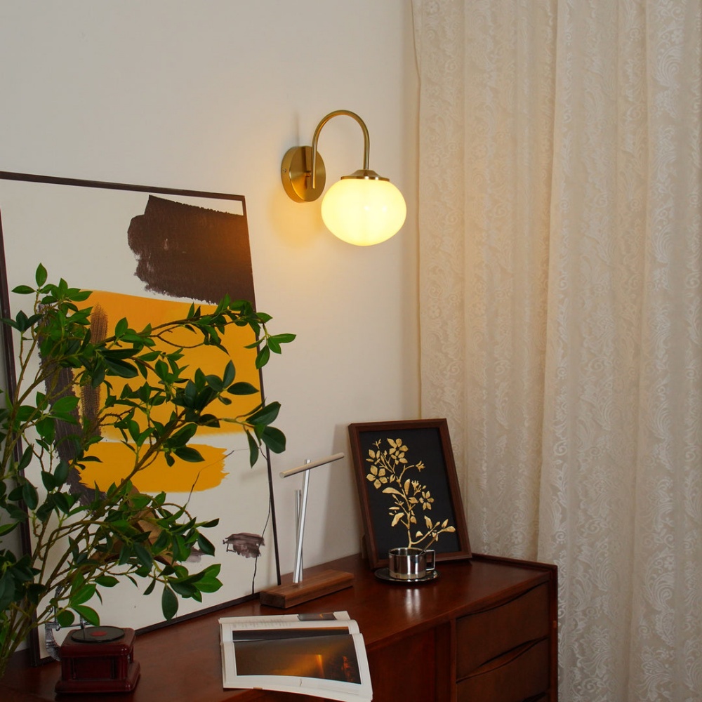 Sleek Bauhaus Cream Glass Wall Lamp