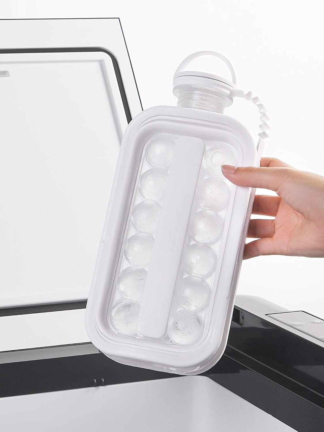 Portable Ice Balls Maker 🧊