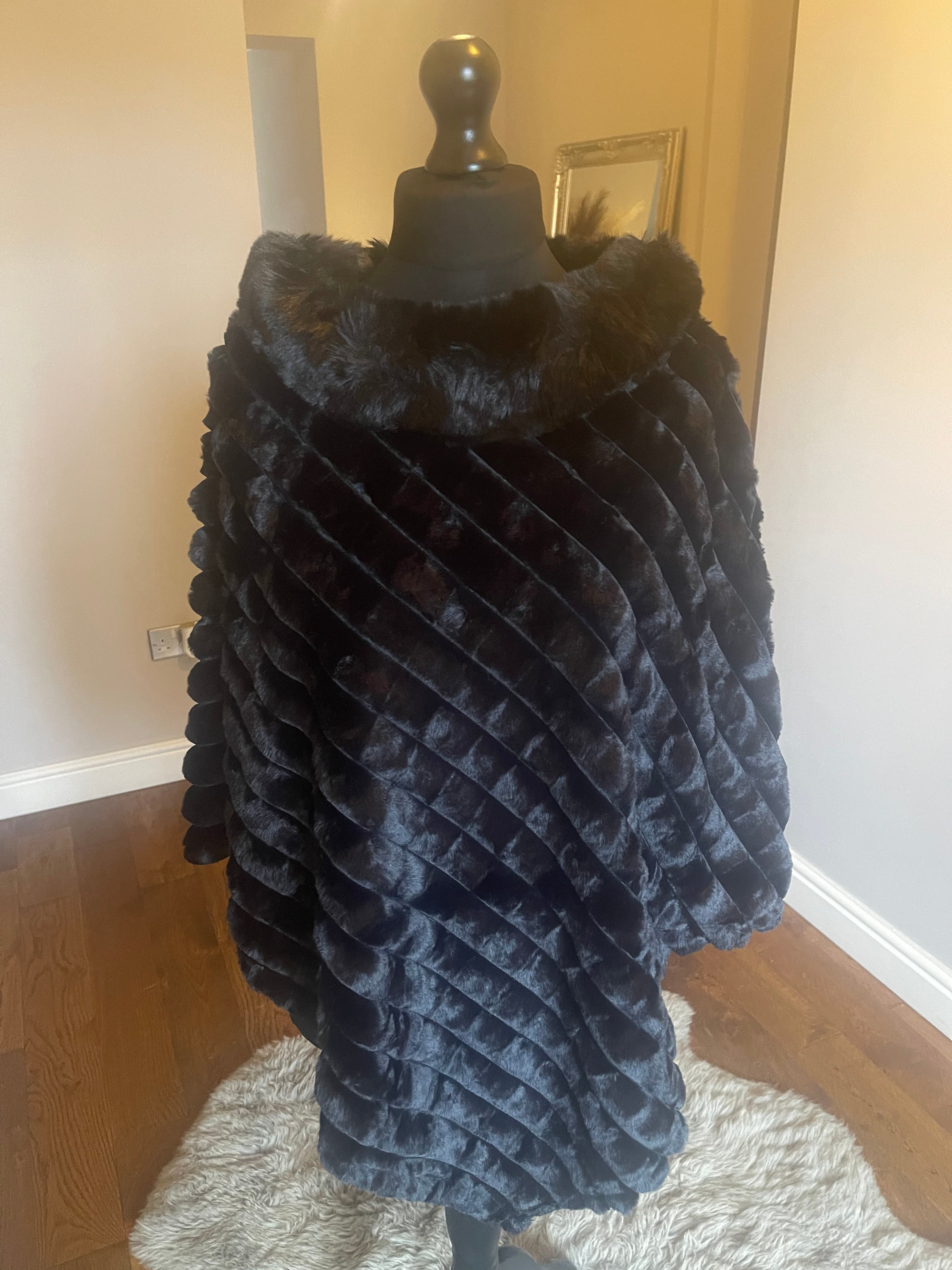 Fur Poncho - Black