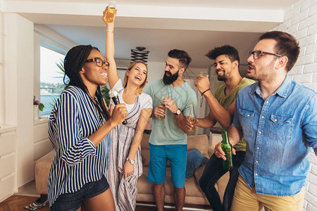 挑選適合自己的點歌機，省空間省成本還能簡單操作-Blume