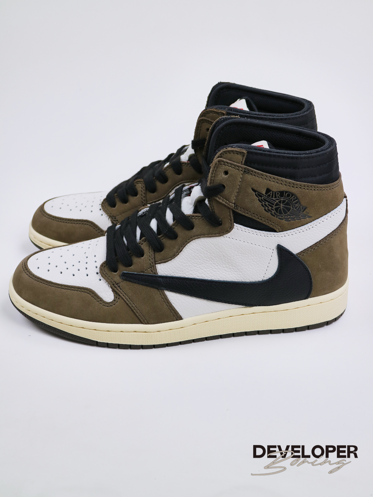 Travis Scott × Jordan 1 Retro High OG SP – DeveloperBoring