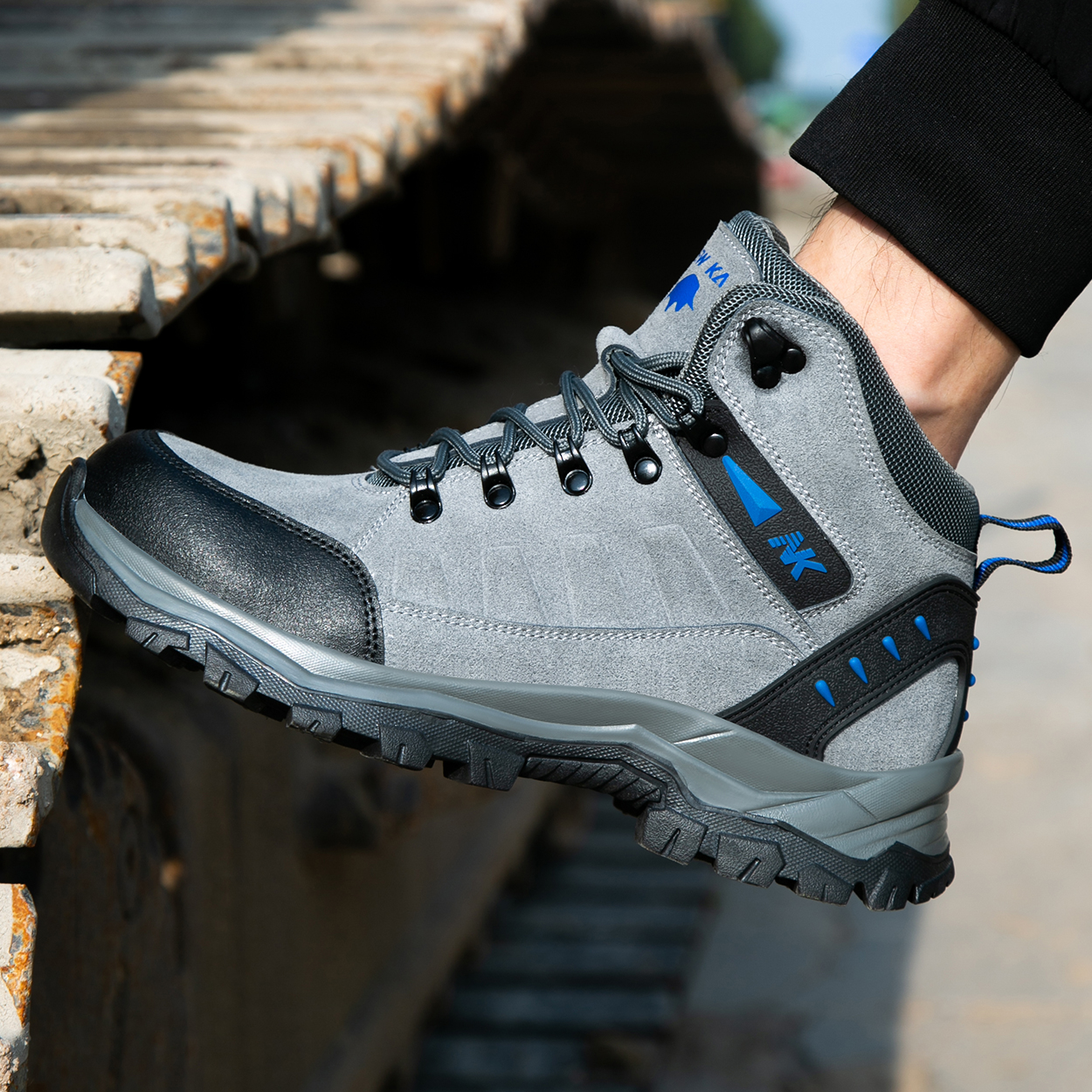 NEWKA 2.0-GREY-Cadeshoes