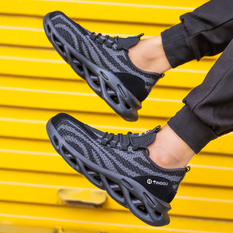 SOAR 2.0-BLACK-Cadeshoes