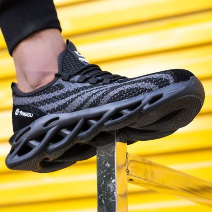 SOAR 2.0-BLACK-Cadeshoes
