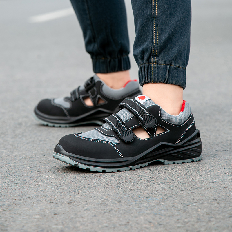SANDALS-BLACK-Cadeshoes