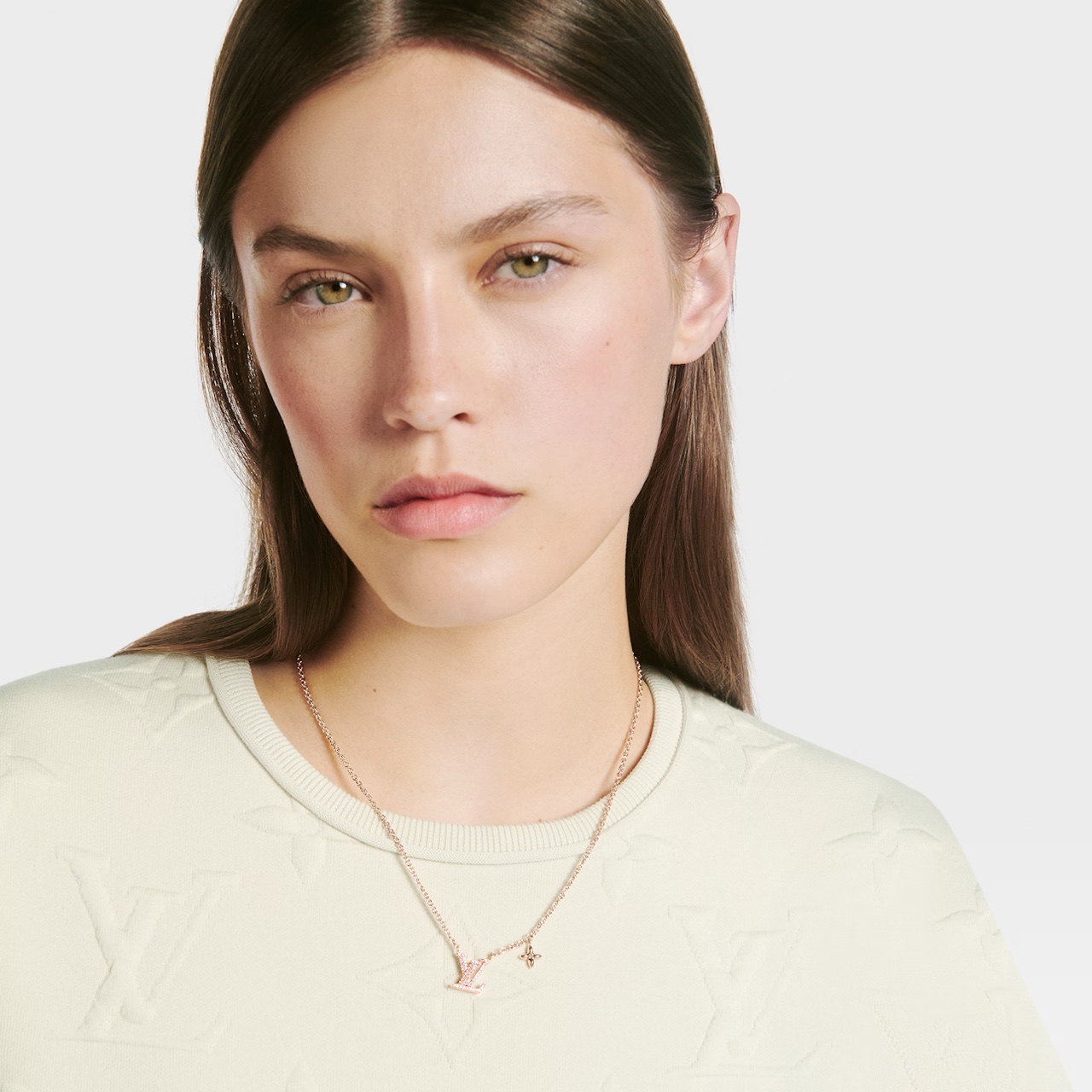Iconic Blush Necklace M00985