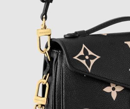 Pochette Métis East West M46596