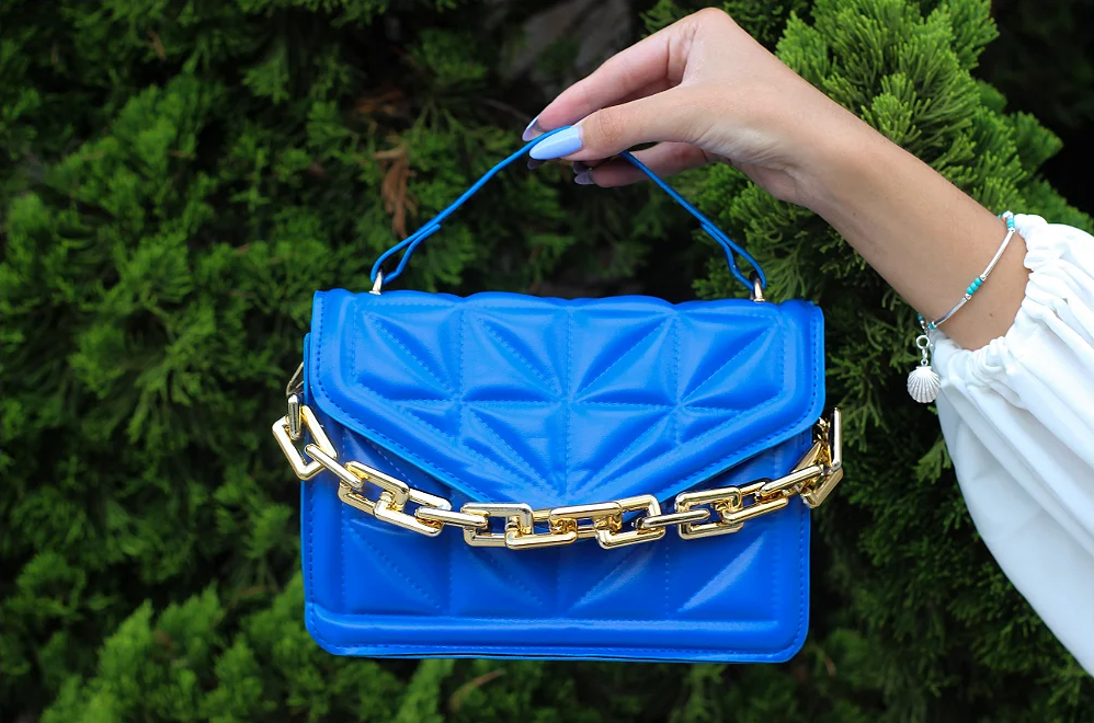 DIAMOND HANDBAG