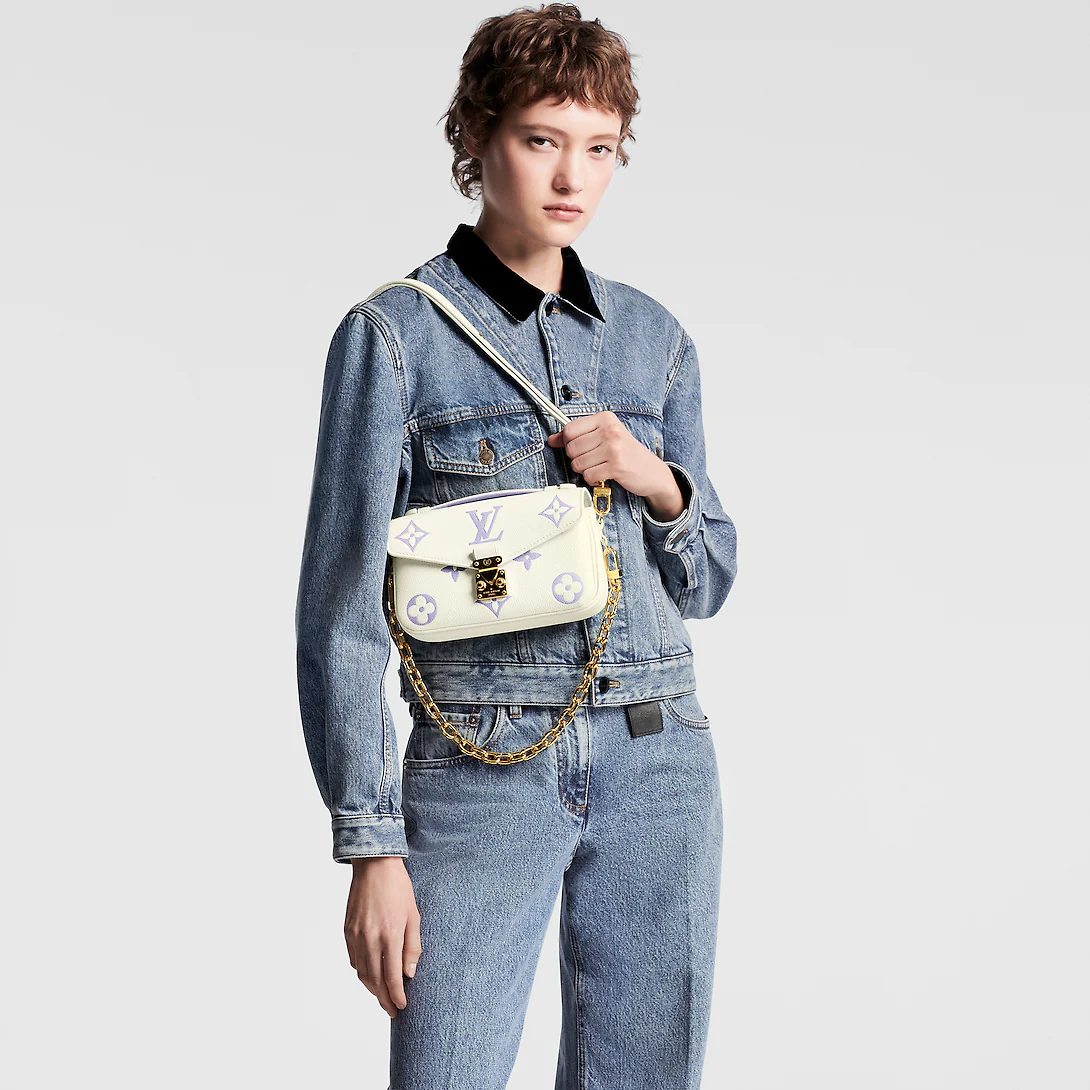 Pochette Métis East West M23940