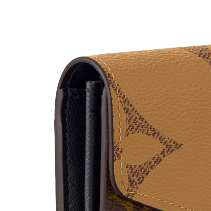 Sarah Wallet M80726