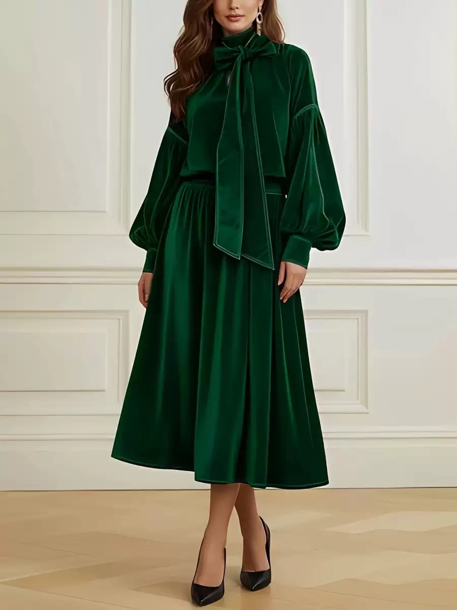 Női magas nyakú bársony ruha masnival és puffos ujjakkal