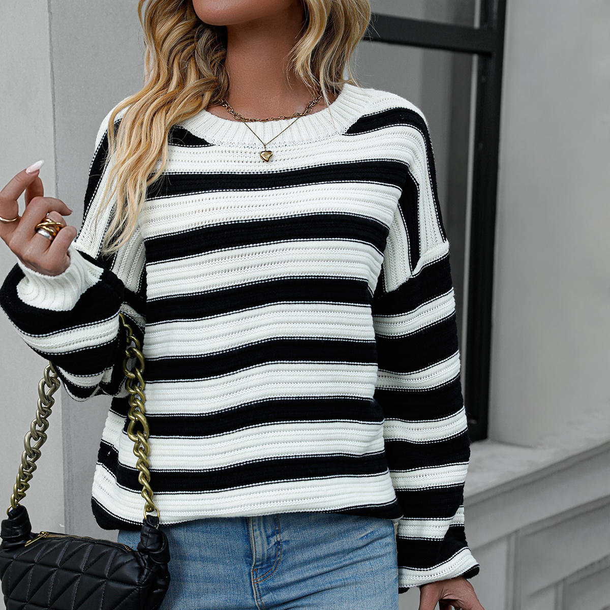 Striped sweater plus size women's knitted round neck pullover sweater for women