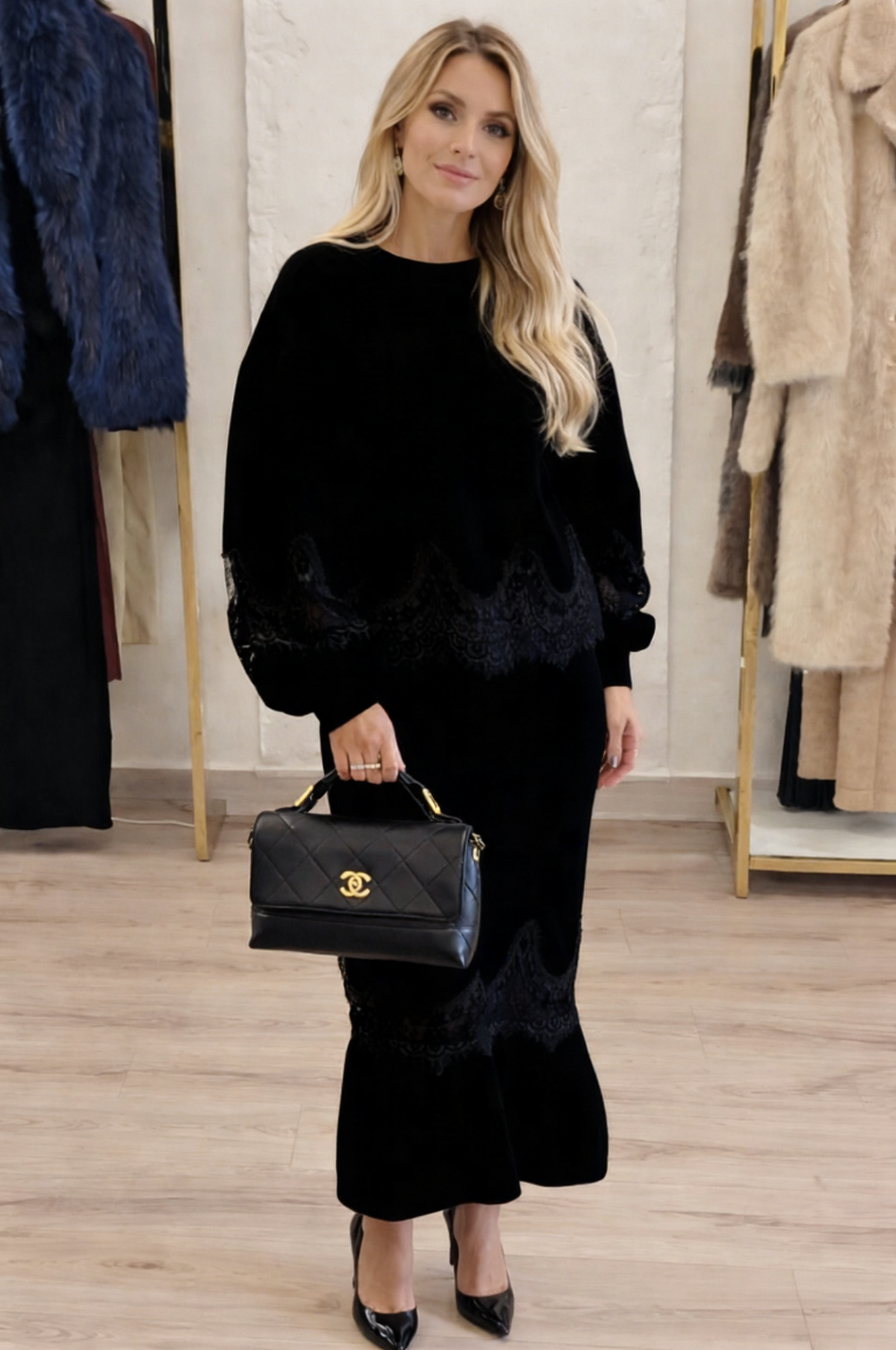 Női csipkeszegélyes, kerek nyakú, hosszú ujjú, testhezálló szoknya szett