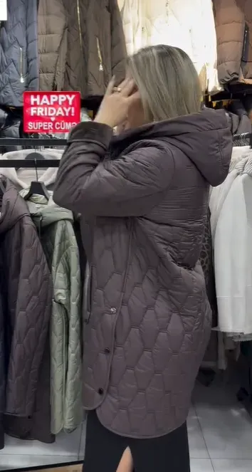 Női modern divatos hosszú kapucnis kabát