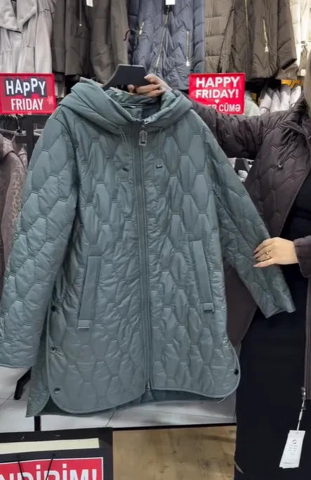 Női modern divatos hosszú kapucnis kabát