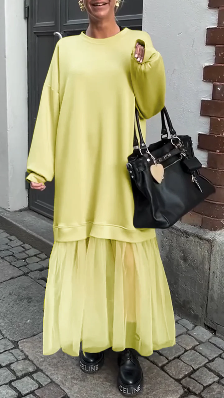 Női lezser ruha kerek nyakkal és csipkevarrással