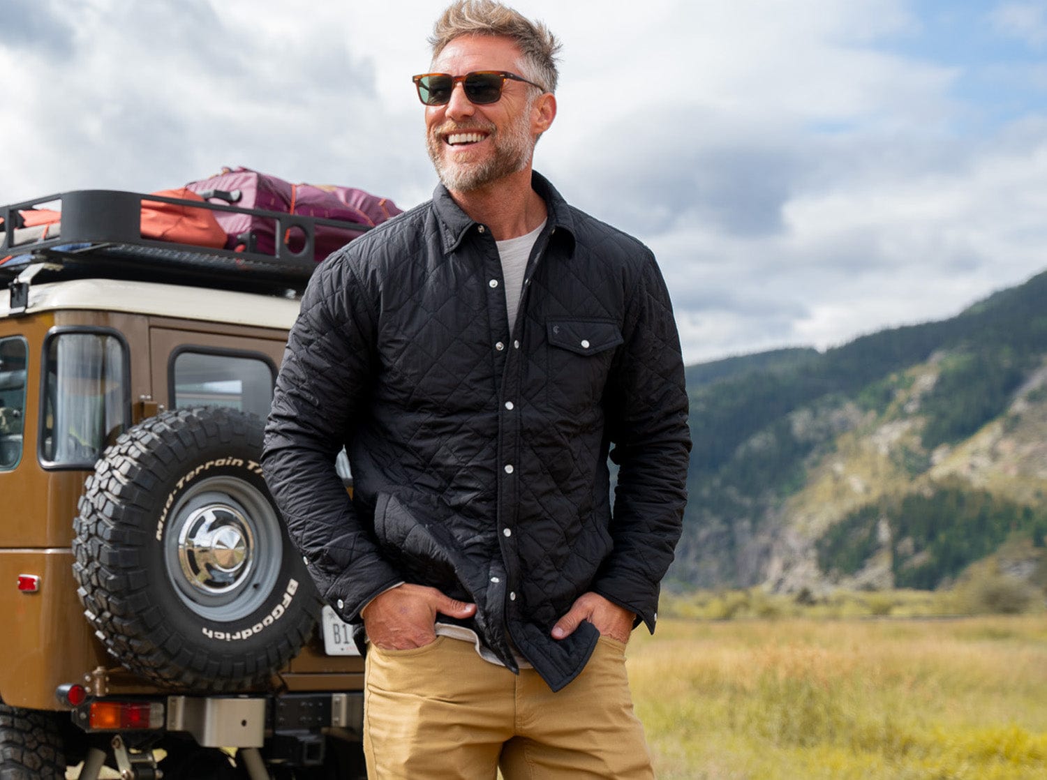 Férfi bársonyos, lezser, steppelt dzseki