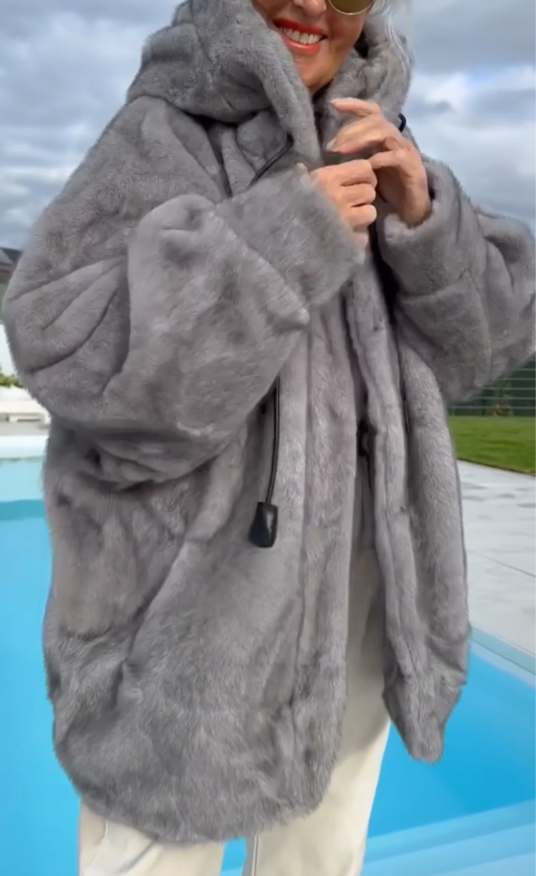 Női kapucnis alkalmi plüss kabát