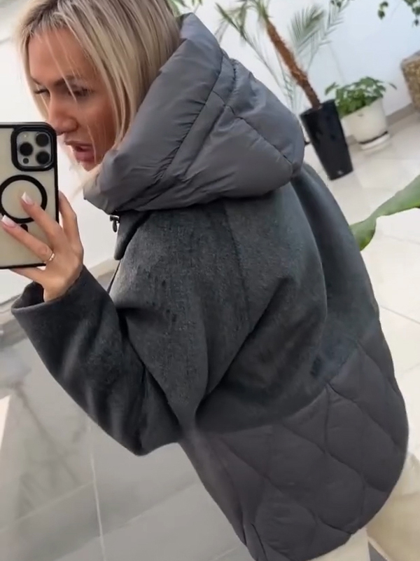 Női hajtókás, hamis kétrészes alkalmi kabát