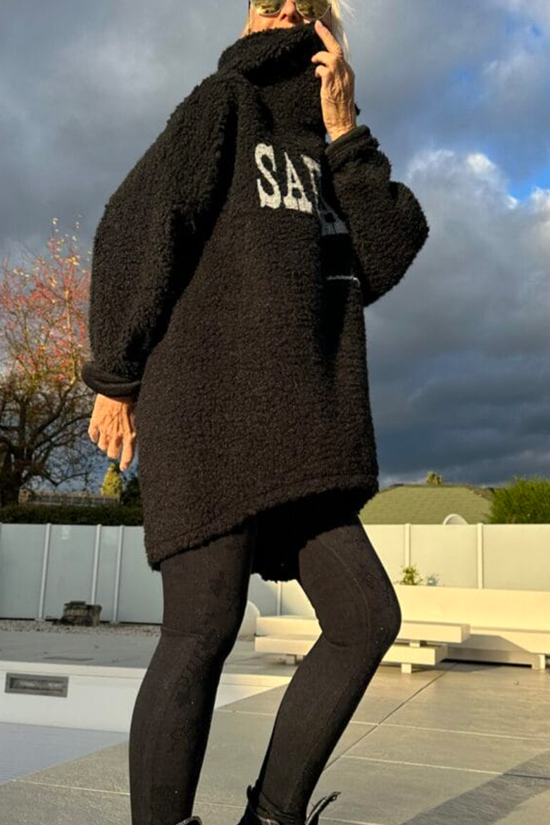 Női kerek nyakú, kapucnis, nyomtatott betűs, hétköznapi gyapjú felső