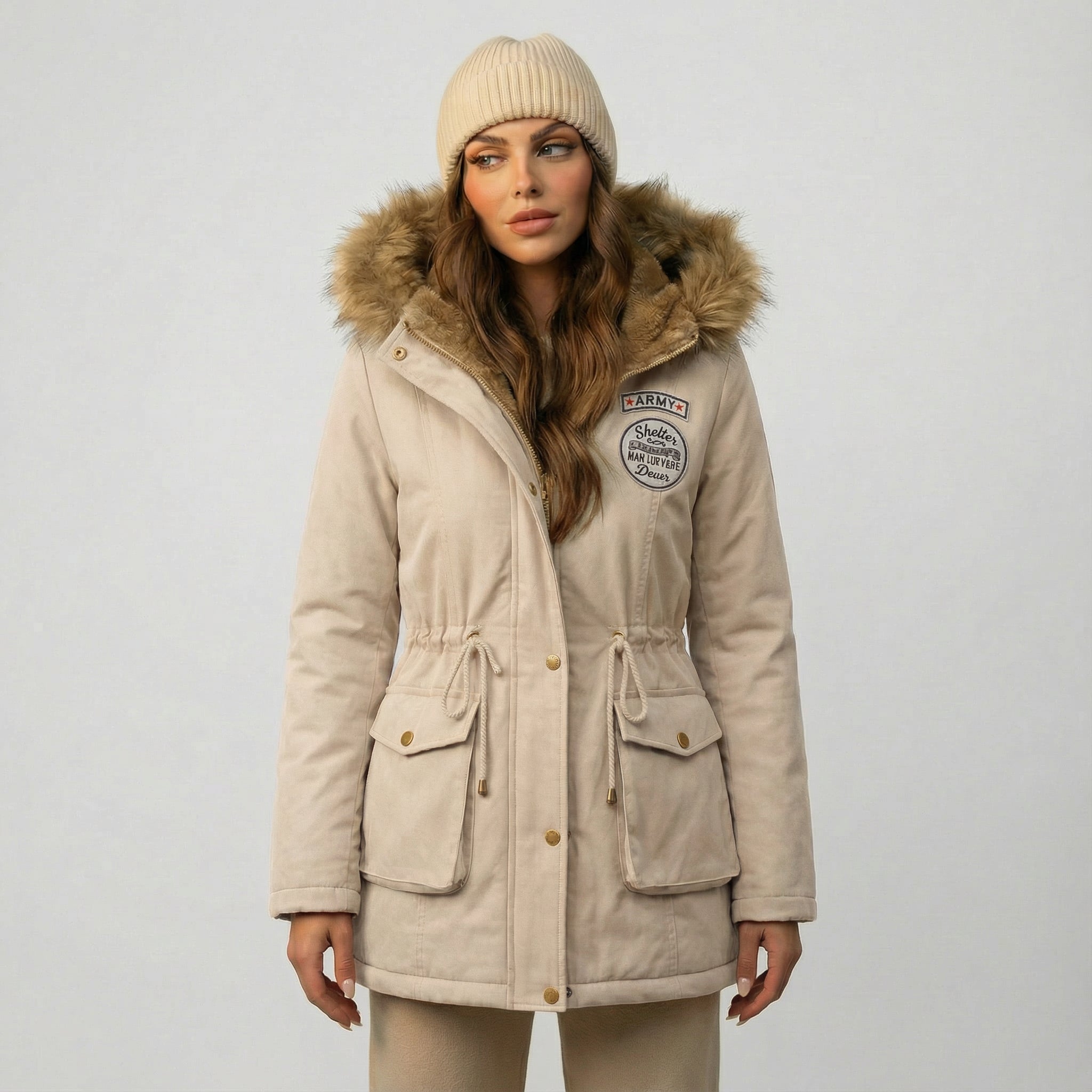 Női kapucnis polárkabát szőrmegallérral