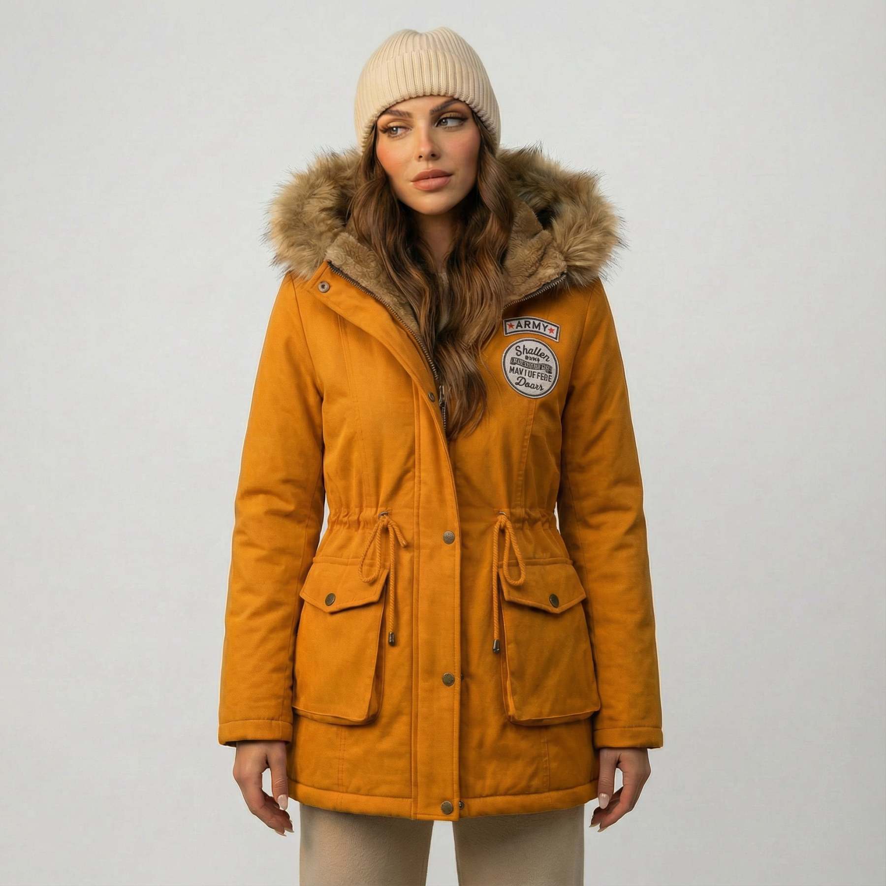 Női kapucnis polárkabát szőrmegallérral