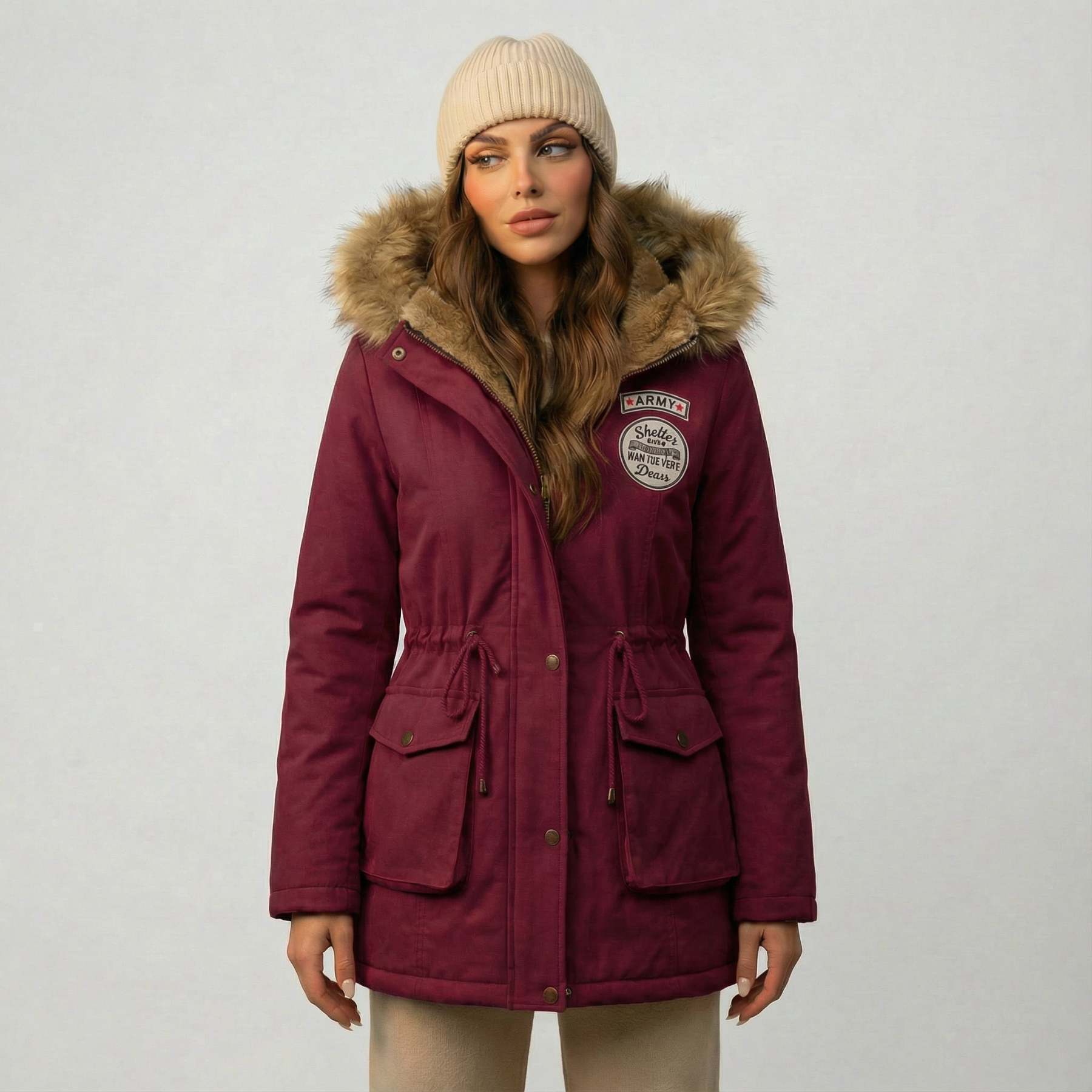 Női kapucnis polárkabát szőrmegallérral