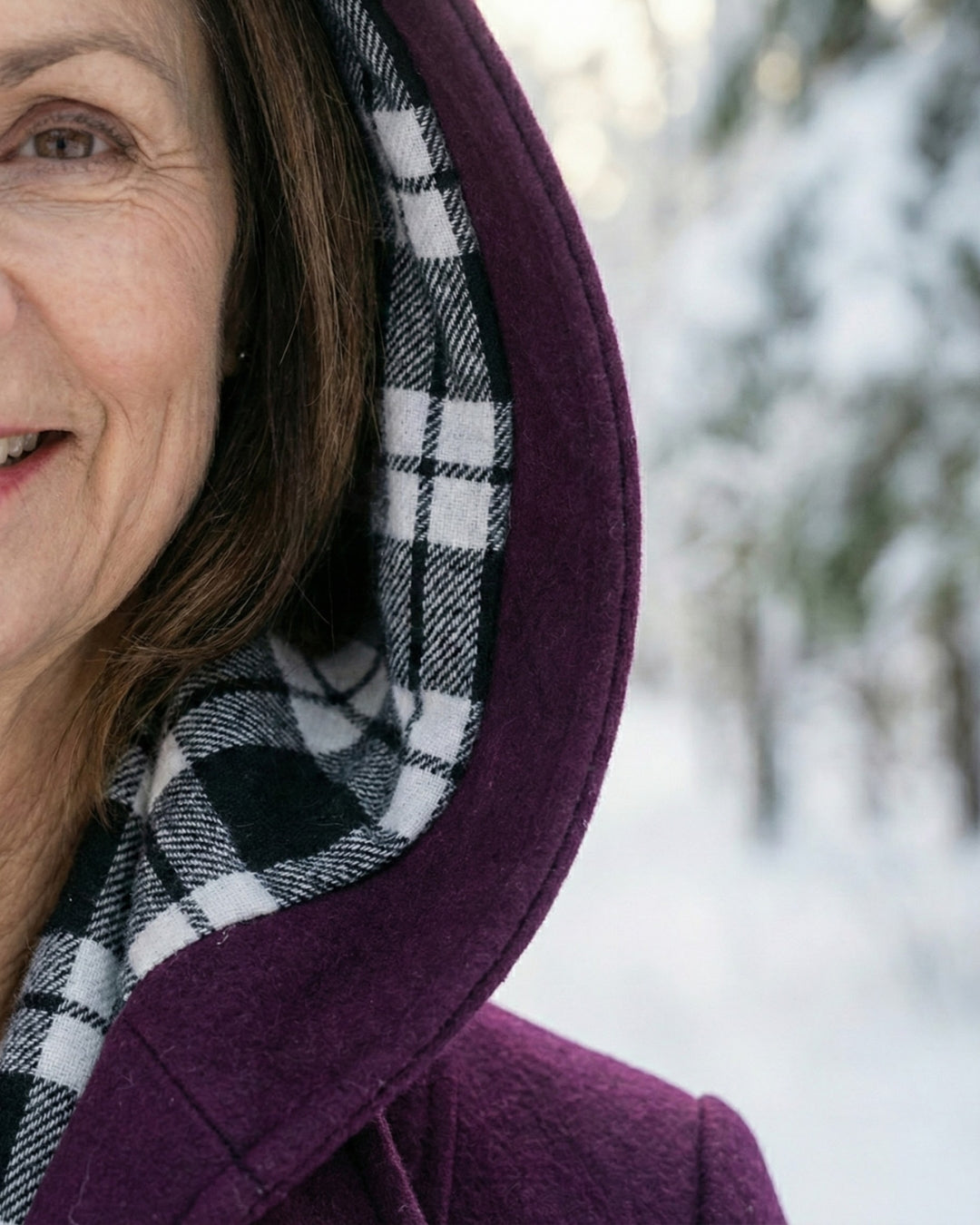 Női dupla soros, kockás, kapucnis gyapjúkabát