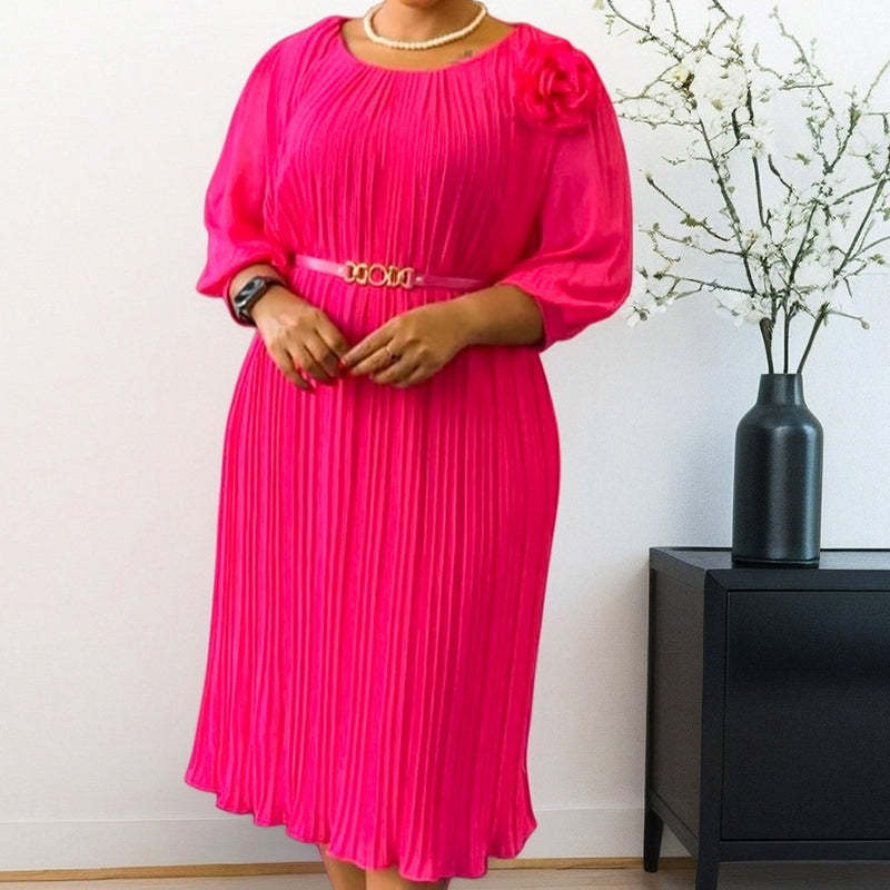 Női rakott, 3/4-es ujjú ruha övvel