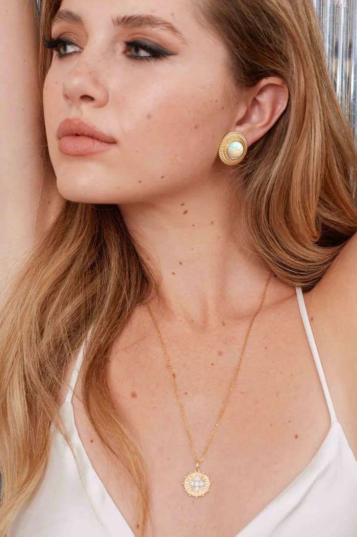 Kiváló minőségű, kézzel készített, 14 karátos arannyal bevont gyöngy fülbevaló