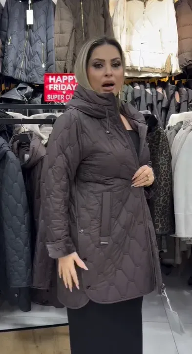 Női modern divatos hosszú kapucnis kabát