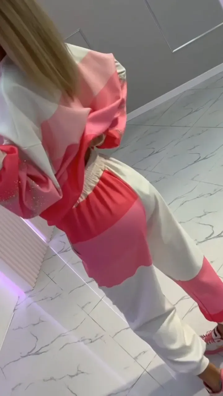 Női kerek nyakú, aranyozott, patchwork felső + nadrág, húzózsinóros lezser kosztüm